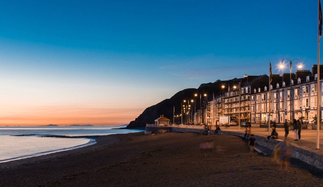 Gwesty'r Marine Hotel & Spa