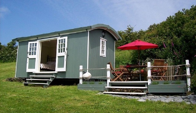 Gwithian St Ives Bay Stunning Shepherds Huts by the sea