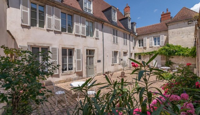 Hôtel de Panette - La Demeure Renaissance Cathédrale, Panette Collection