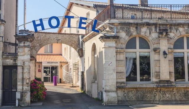 Hôtel Le Cheval Blanc