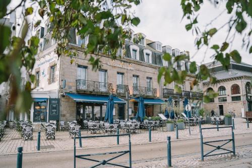 Hôtel Les Grands Voyageurs