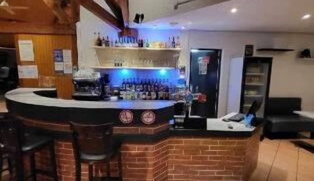 Hôtel restaurant la maïade