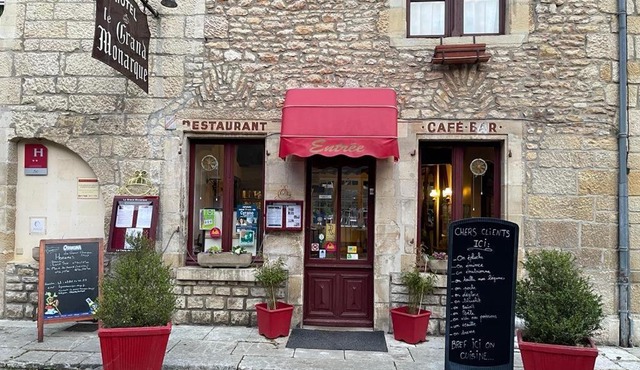 Hôtel restaurant le Grand Monarque Donzy