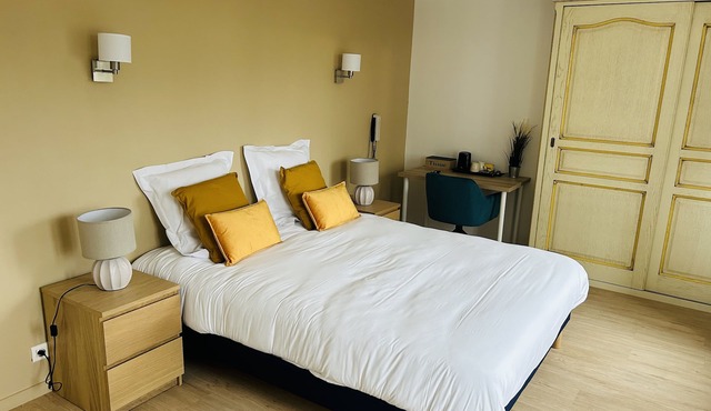 Hôtel Restaurant Reposant Donnant sur une vue Magnifique de la Vallée !