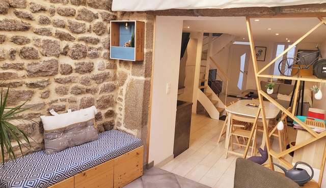 Héméra: House in the heart of Barfleur