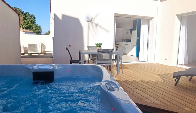Héron I Logement de standing 4 pers - jacuzzi privé