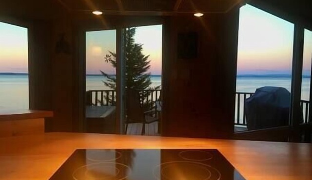 Hôtel à la maison - Le P'tit Bijou au bord du fleuve