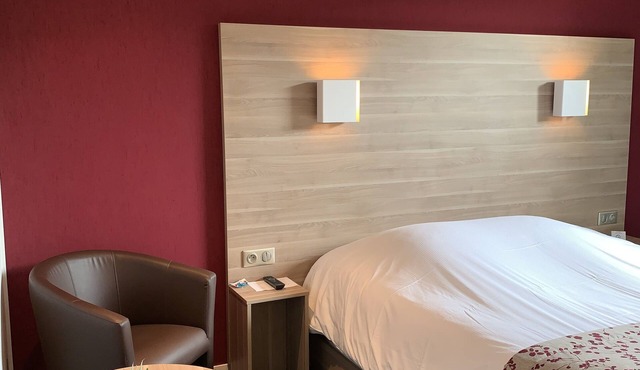 Hôtel AGENA Lille Aéroport Lesquin