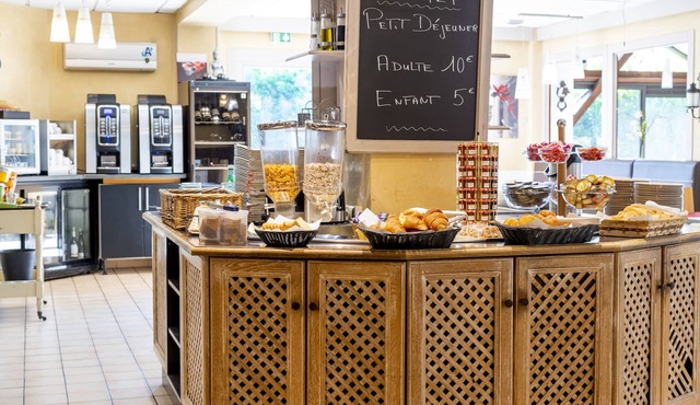 Hôtel Bagatelle Paris Nord Roissy CDG