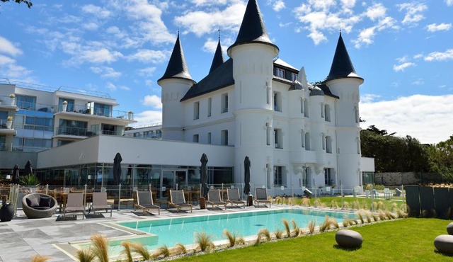 Hôtel Château des Tourelles - Relais Thalasso & Spa