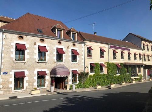 Hôtel De La Loire aux Portes de Sancerre