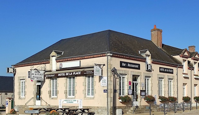 Hôtel de la place