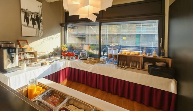 Hôtel de la Poste - Center City