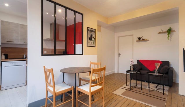 Hôtel des Cousines – Capucine Apartment