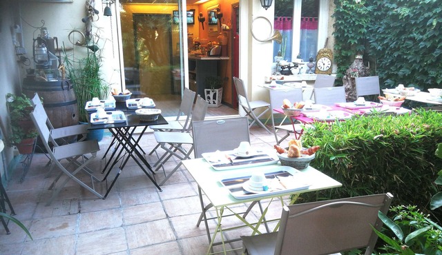 Hôtel du Tricastin