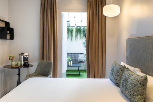 Hôtel Eiffel Saint Charles