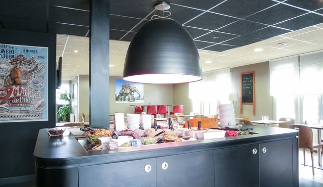 Hôtel Inn Design Laval