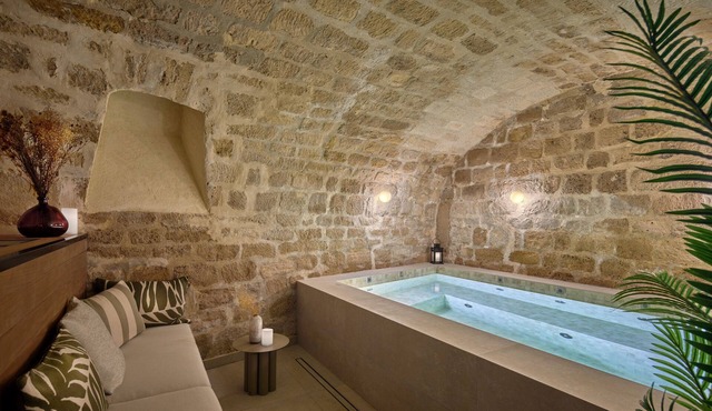 Hôtel Joséphine & SPA by HappyCulture