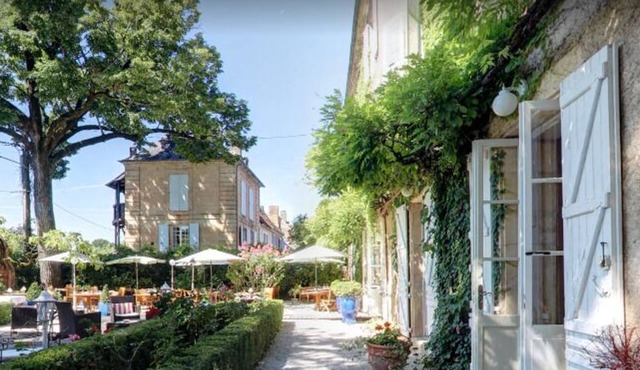 Hôtel La Roseraie