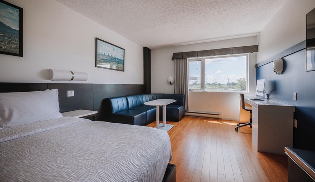 Hôtel Le Dauphin Montréal - Longueuil