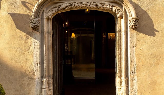 Hôtel Le Donjon - Coeur de la Cité Médiévale