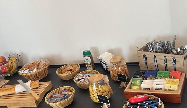 Hôtel Le Lyon Vert Commentry