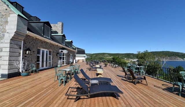 Hôtel le Manoir Baie-Comeau