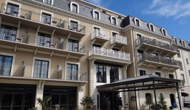 Hôtel Le Nouveau Monde