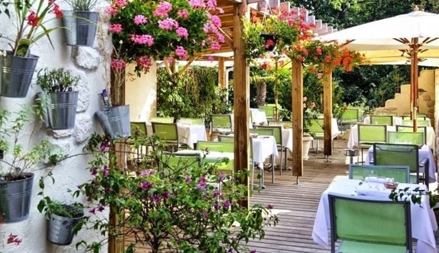 Hôtel Le Pont Bernet