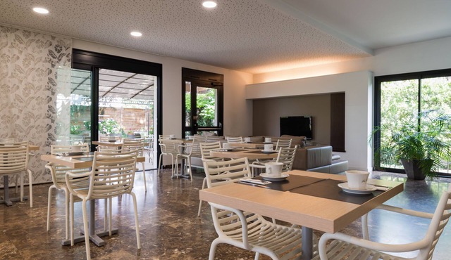 Hôtel Les Amandiers