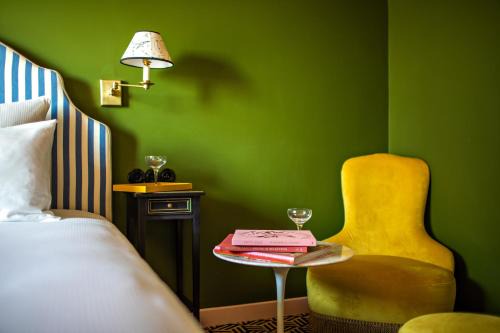 Hôtel Les Deux Gares & Spa