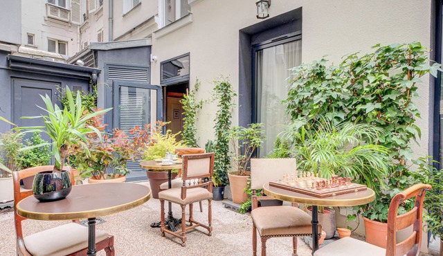 Hôtel Maât Batignolles