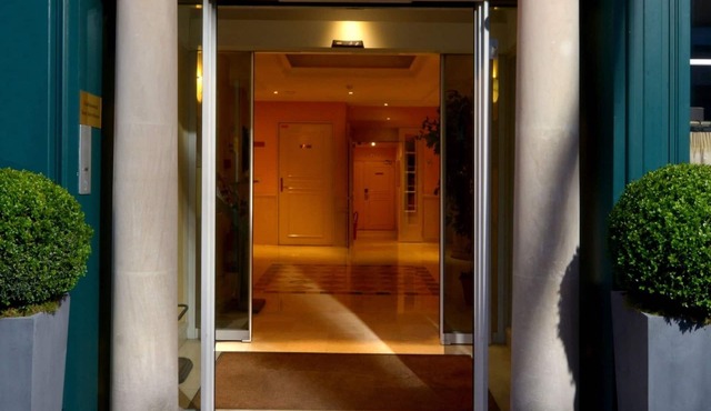 Hôtel Montbriand Antony