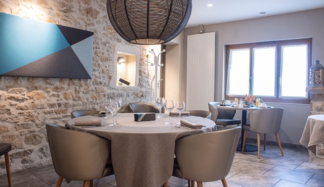 Hôtel Restaurant La Source