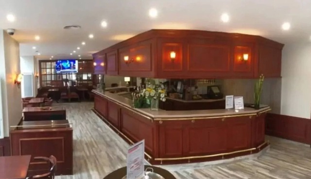 Hôtel & Restaurant Le Cardinal