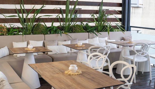 Hôtel - Restaurant La Caborne