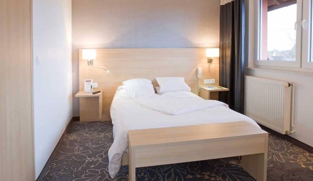 Hôtel Restaurant la Charrue