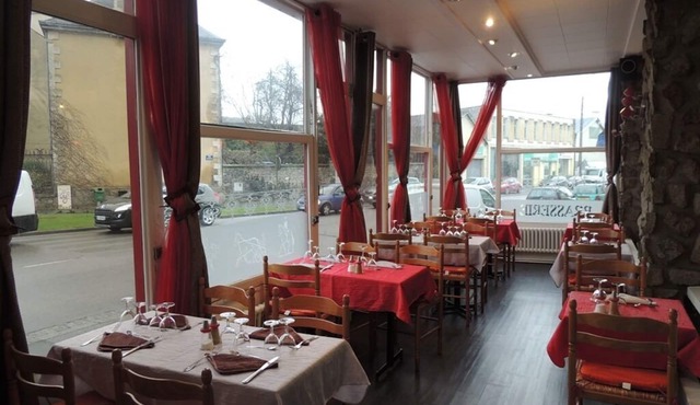 Hôtel Restaurant Le Hussard