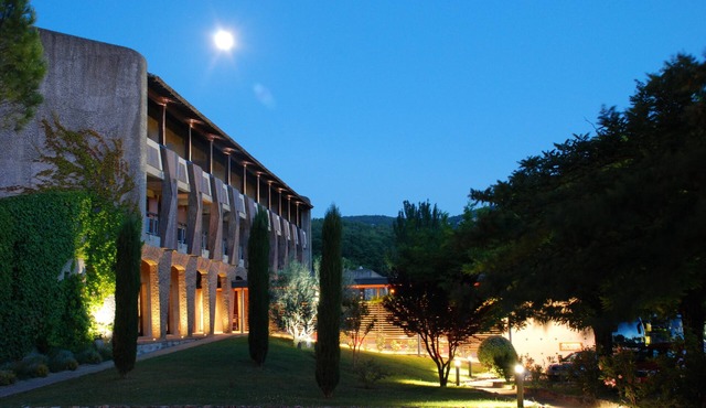 Hôtel Vacances Bleues Castel Luberon