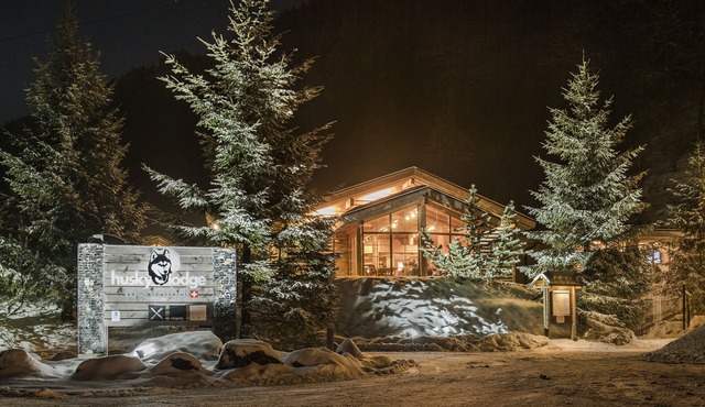 Hüttenhotel Husky Lodge