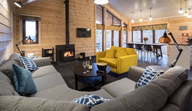 Herdwick - sleeps 6 guests in 3 bedrooms