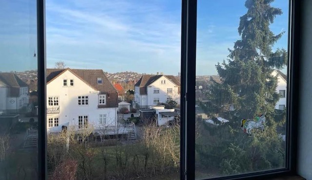 H2 Free Parking, budget friendly