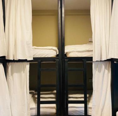 H2 Premium Backpackers