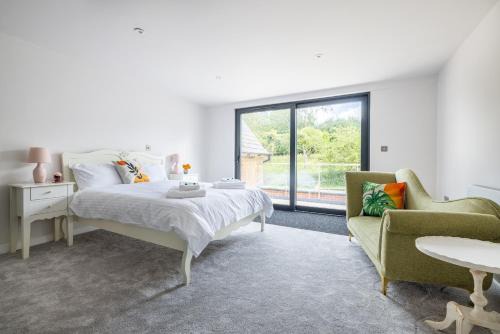H2-Roof top-4 Bedrooms-Free Parking-Sleeps 7