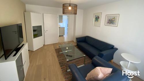 H3 with 3,5 rooms, 2 BR, livingroom and big kitchen, modern and central