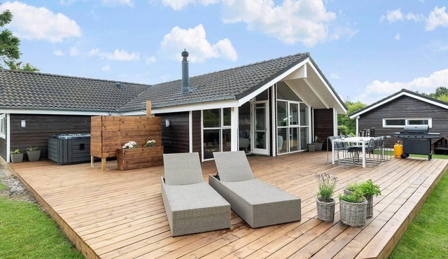 HA146 Hals - Dyrevangen 25