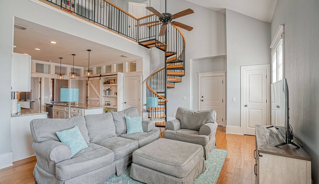 Habersham Retreat on Abbey Row