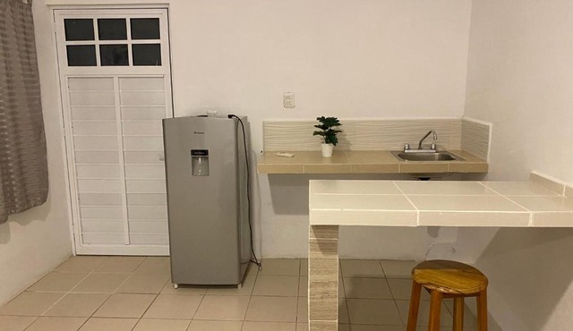 Habitación a 150 metros del malecón. Zona centro