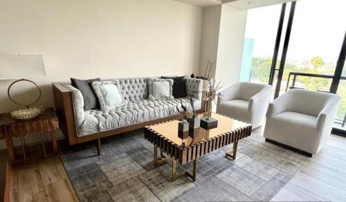Habitación en departamento de Lujo