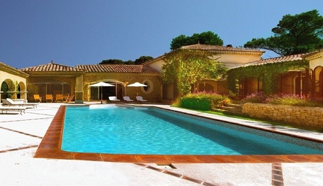 Hacienda provençal - Heated indoor pool and outdoor pool,